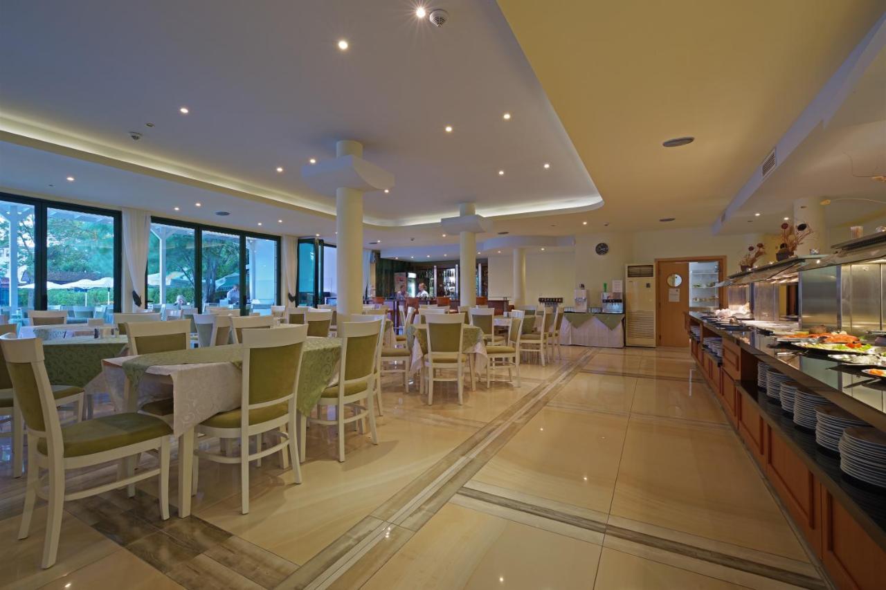 Perla Plaza Hotel Primorsko Exterior photo