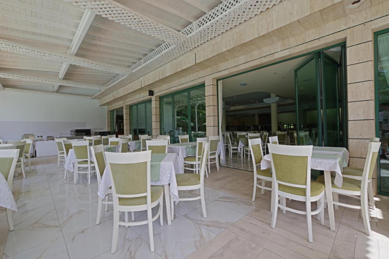 Perla Plaza Hotel Primorsko Exterior photo